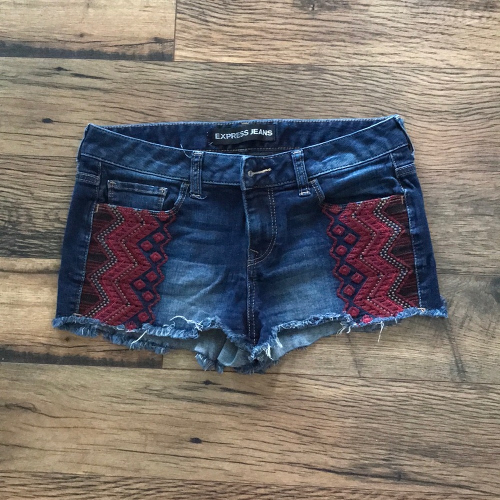 Express Size 6 Jean Shorts